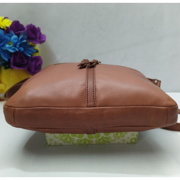 Fossil Brown Pebbled Leather Front Zipper Pockets Crossbody Bag - Picture 7 of 15